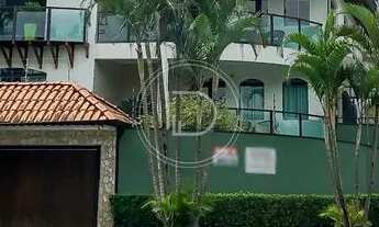 Imagem: Casa à venda, 4 suítes