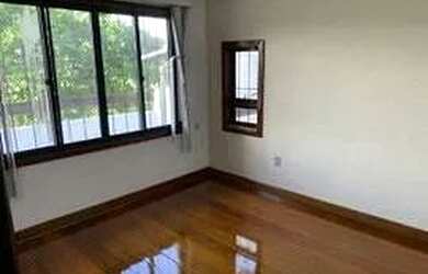 Imagem 5: Casa para Venda, possui 100M² com 3 quartos em Glória - Macaé - RJ