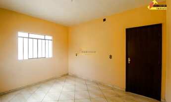 Imagem 6: Casa para aluguel, 3 quartos, 1 vaga, Niterói - Divinópolis/MG