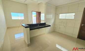 Imagem 3: Casa em Parque das Nações, 3 quartos, sendo 1 suíte, lado da sombra, 97m²