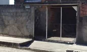 Imagem: Casa pra vender no aeroporto.o terreno ao