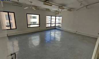 Imagem 2: SALA COMERCIAL COM 42 M2, 1 VAGA, PRÓXIMO AO METRÔ FRADIQUE COUTINHO