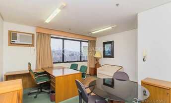 Imagem: Comercial no bairro Menino Deus