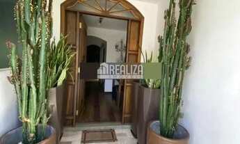 Imagem 4: Casa com 5 Quarto(s) e 7 banheiro(s) para Alugar, 564 m² por R$ 7800 / Mês