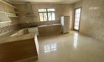 Imagem: Casa para venda tem 386 metros quadrados