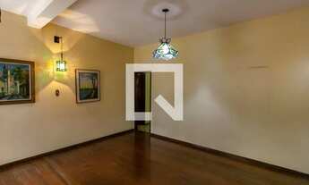 Imagem 2: Casa à Venda - Nova Suíssa, 8 Quartos, 386 m2