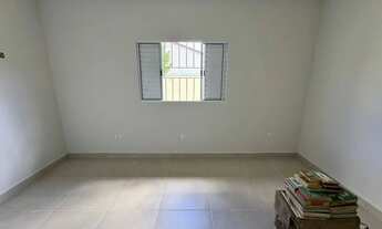 Imagem 2: Duas Casas Térreas no Centro de São Roque!