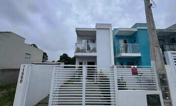 Imagem 3: Ótimo sobrado de lateral com 3 dormitórios + quintal no Bairro do Rio Vermelho!