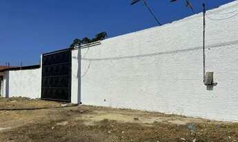 Imagem: Imóvel para aluguel e venda possui 390