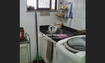 Imagem 2: Apartamento para venda possui 145 metros quadrados com 4 quartos em Ponta Verde - Maceió