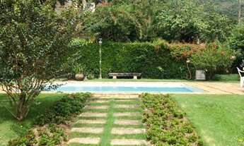 Imagem 5: Excelente casa em Carangola Petrópolis RJ