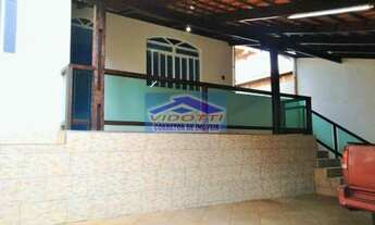 Imagem 4: Casa para venda possui Lote 360 metros quadrados com 3 quartos em Vila Universal - Betim