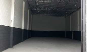 Imagem 2: Galpão 240 m2 Galpão / depósito com 2 vagas na garagem