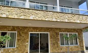 Imagem 1: Casa de condomínio para venda com 630 metros quadrados com 5 quartos