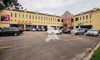 Imagem 2: Conjunto para alugar, 27 m² por R$ 800,00/mês - Xaxim - Curitiba/PR