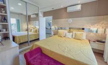 Imagem 2: Sobrado para venda possui 345 metros quadrados com 5 quartos