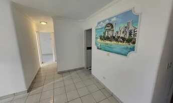 Imagem 7: ALUGA-SE Apto com 02 quartos + gabinete, 02 banheiros, Ponta Verde, 20 metros d