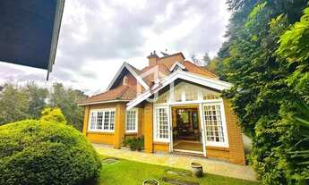 Imagem 3: Casa de condomínio para venda com 455 metros quadrados com 4 quartos