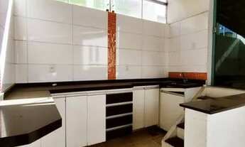 Imagem 5: Casa, Centro de Contagem, 3 quartos