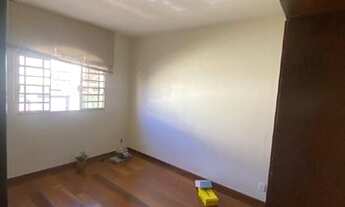 Imagem 6: EXCELENTE CASA DE 2 PAVIMENTOS COM 3 QUARTOS,S SENDO SUÍTE E GARAGEM