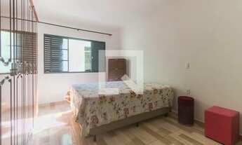 Imagem 6: Casa para Aluguel - Vila Brasileira, 2 Quartos, 197 m2