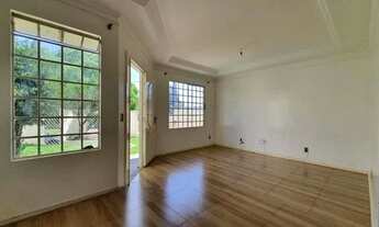 Imagem 2: Casa para venda tem 100 metros quadrados com 3 quartos em Jardim D'Abril - Osasco - S