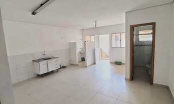 Imagem 2: Casa para Locação em São Paulo, Horto Florestal, 2 dormitórios, 1 banheiro, 1 vaga