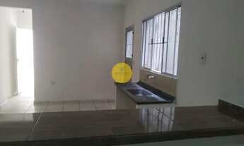 Imagem 4: Casa recém reformada com 01 dormitótio