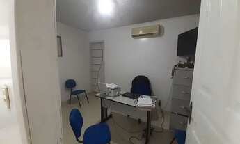 Imagem 2: VENDO LINDA CASA COROADO