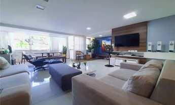 Imagem 7: Um apartamento amplo e aconchegante na Barra, com tudo o que você precisa perto de você