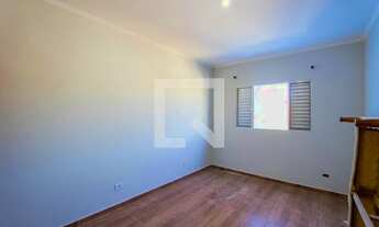 Imagem 7: Casa para Aluguel - Vila Luzita, 2 Quartos, 131 m2