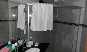 Imagem 2: Casa para venda tem 190 metros quadrados com 3 quartos em Encruzilhada - Santos - São Paul