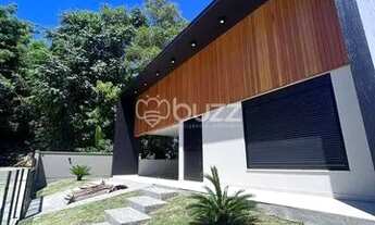 Imagem: Casa à venda no Itacurubi em Florianópolis/SC