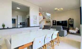 Imagem: Sobrado em Condomínio para Venda em Valinhos