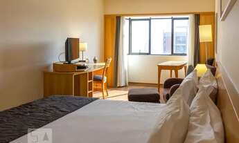 Imagem 3: Apartamento para Aluguel - Alphaville, 1 Quarto, 40 m2