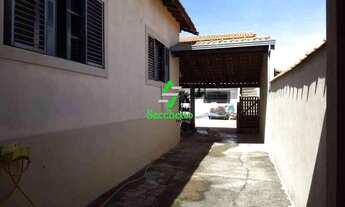 Imagem 2: Casa para Venda em Limeira, Vila Teixeira Marques, 2 dormitórios, 2 banheiros, 4 vagas