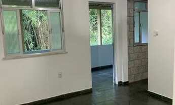 Imagem 3: Excelente apartamento em vila familiar - Camorim Grande