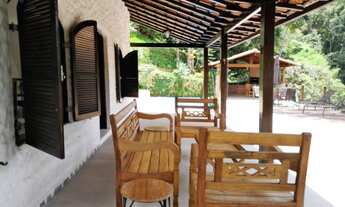 Imagem 2: Itaipava, encantadora casa (tipo sítio). Condomínio de ótimo padrão