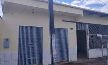 Imagem: Casa com comércio na frente, bairro Eldorado