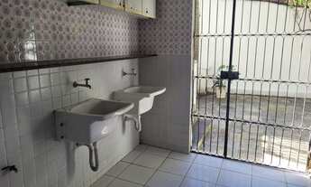 Imagem 7: Casa para aluguel e venda com 350 metros quadrados com 6 quartos em Rosarinho - Recife - P