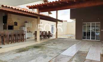 Imagem 2: Imóvel à venda no bairro Paraíso I com 128m2 de construção e 236m2 de terreno. São 2 dormi