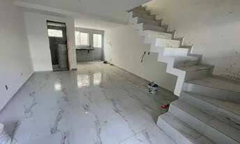 Imagem 3: Ceci- Duplex com 90m², 3 quartos 2 Suites, 1 WC social, Varanda , todo no porcelanato