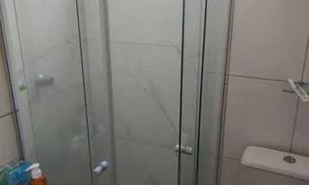 Imagem 4: Apartamento Espaçoso de 2 Quartos em Localização Privilegiada