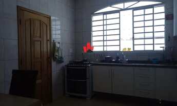 Imagem 4: Sobrado frontal com 4 dormitórios sendo 1 suíte e 2 vagas, na Penha