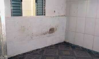 Imagem 5: Casa de 3 Cômodos Amplos, Travessa da Av. Rodrigues Montemor