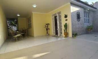 Imagem: Casa plana com 03 quartos em Parque Manibura