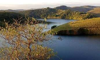 Imagem 3: Quot;Construa seu Paraíso: Terreno com Acesso Privilegiado à Represa em Igaratá