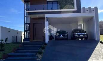 Imagem: Casa a venda em Condomínio Fechado com