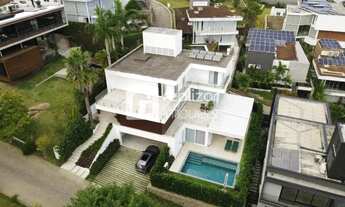 Imagem 2: Casa com 4 dormitórios e vista para o mar em Cacupé