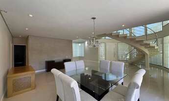 Imagem 5: ROYAL TENNIS - Sobrado para Locação com 4 Quartos (4 Suítes), Área Gourmet, 8 Vagas de Gar